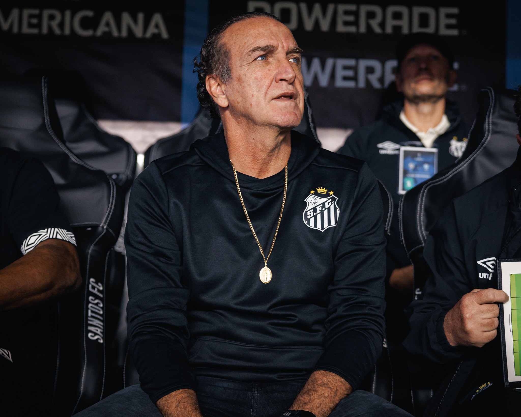 Cuca comemora classificação e exalta defesa do Santos: "Foi perfeita do início ao fim"