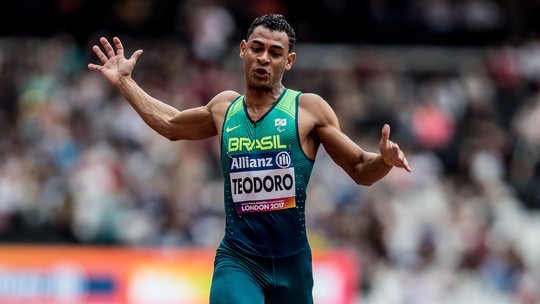 Kesley Teodoro fica a 0.01s da final dos 100m rasos nas Paralímpiadas  