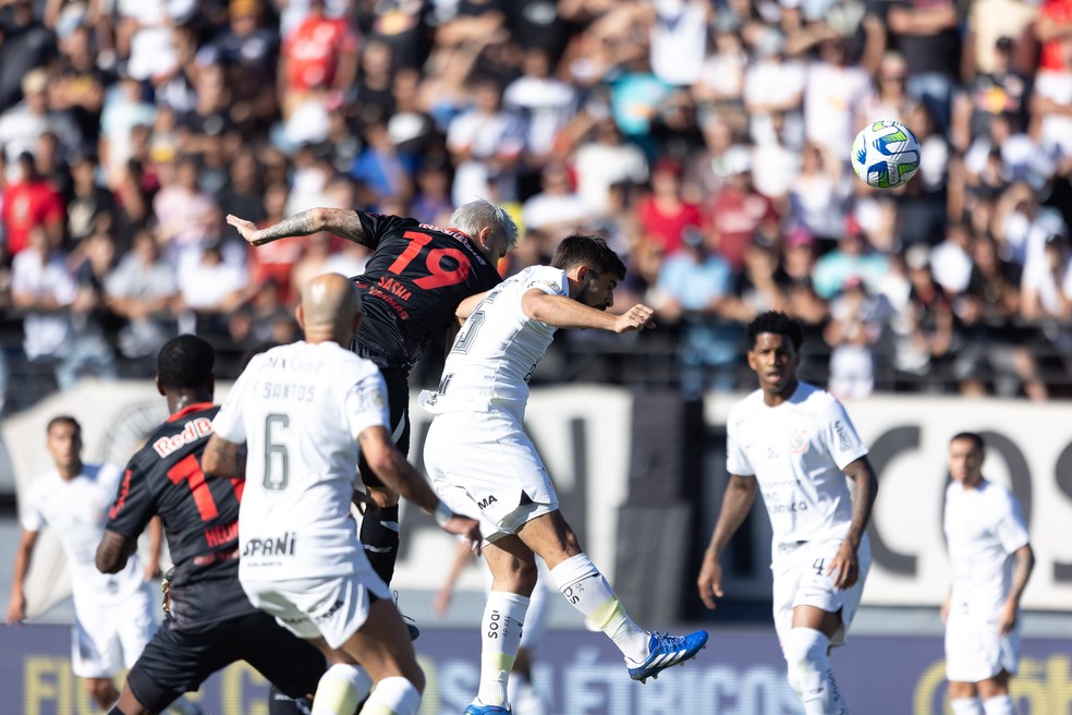 Bragantino x Corinthians — Foto: Diogo Reis/AGIF