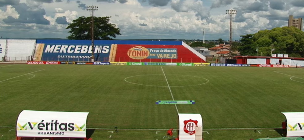 Estádio Municipal Sócrates Stamato, em Bebedouro — Foto: Reprodução/Futebol Paulista