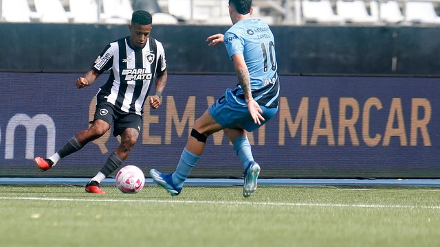 Botafogo x Athletico-PR 2� parte do jogo adiado Brasileir�o