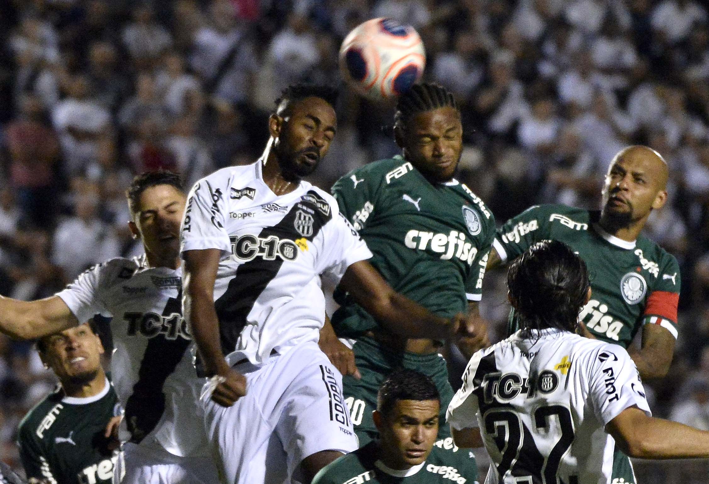 Foguinho vira a chave após derrota e mira Volta Redonda: Focados para  fazer um grande jogo, as fc
