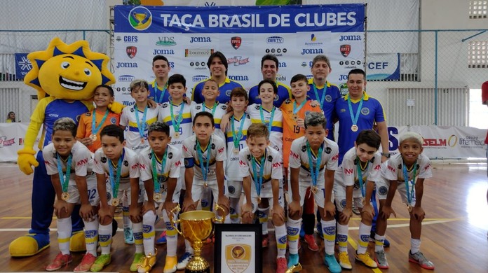 Equipe Sub-09 de Futsal é campeã do Campeonato Paulista