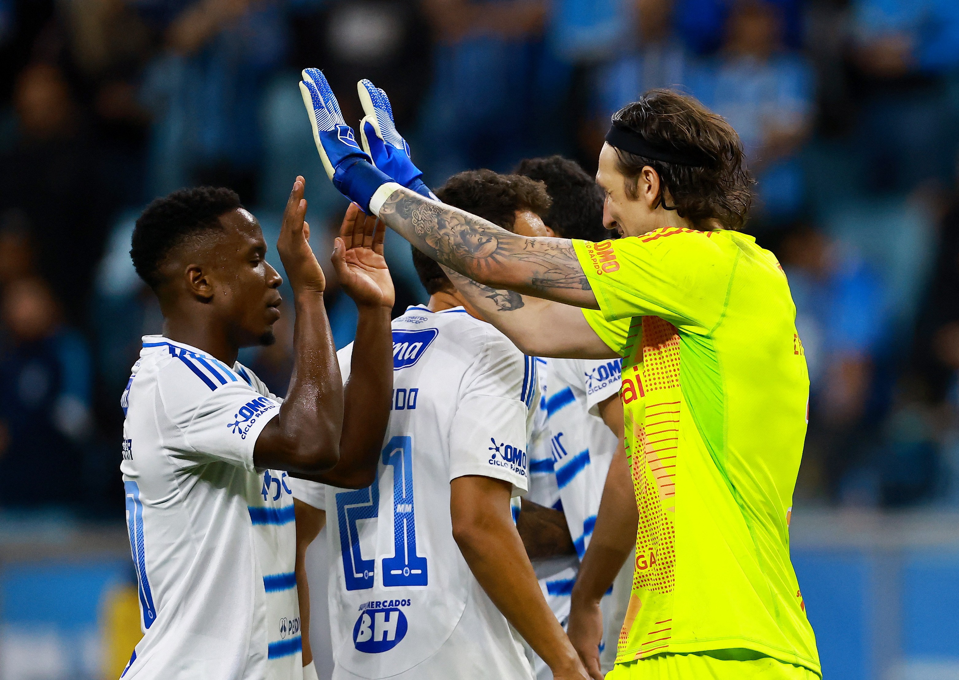Cássio analisa disputa do Cruzeiro pelo título: Se perder pontos, estaremos na briga