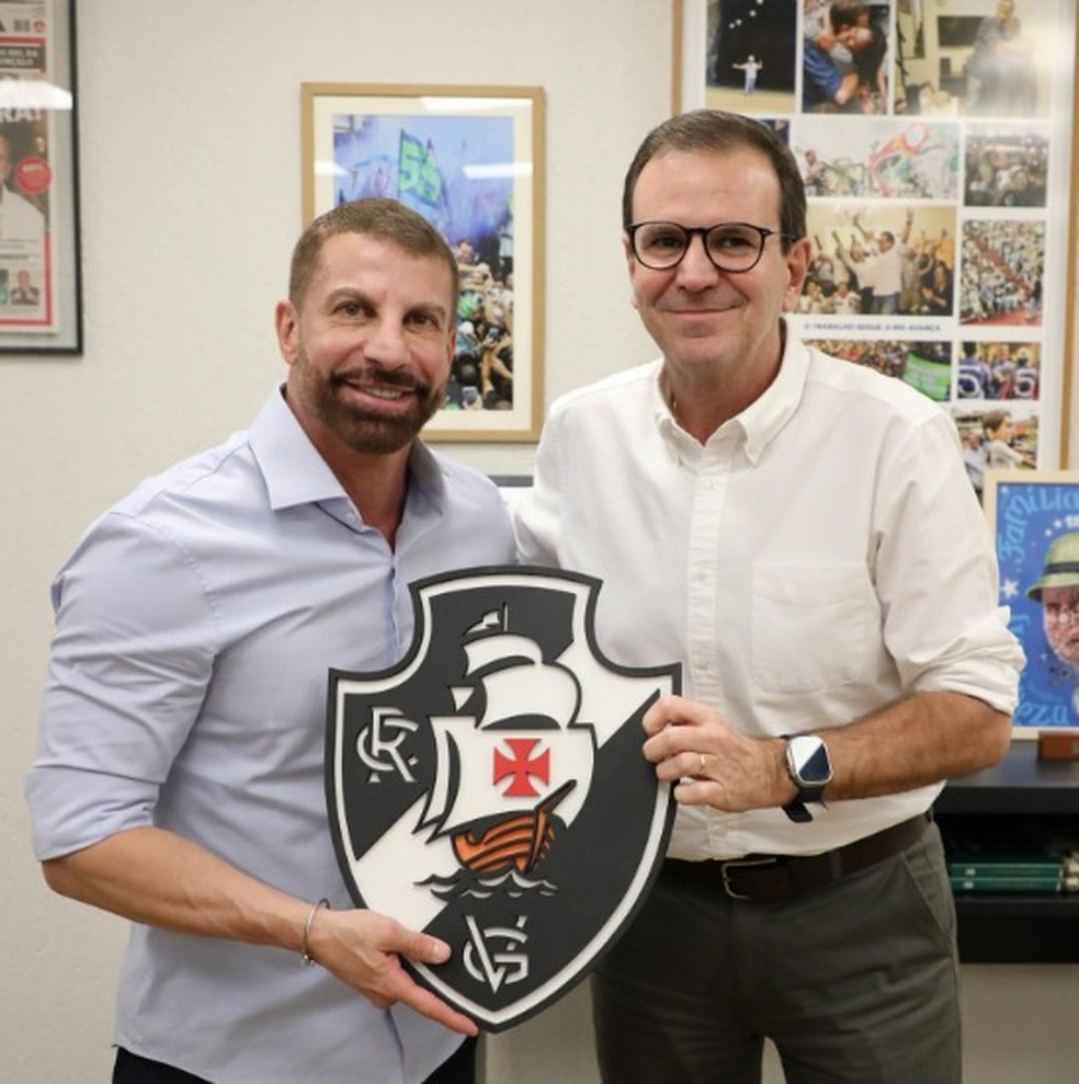 Pedrinho e Eduardo Paes em reunião sobre potencial construtivo de São Januário — Foto: Reprodução