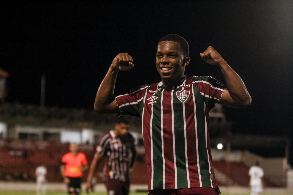 Jo&atilde;o Louren&ccedil;o comemora gol do Fluminense sobre a Inter de Limeira, na Copinha &mdash; Foto: Leonardo Brasil/FFC