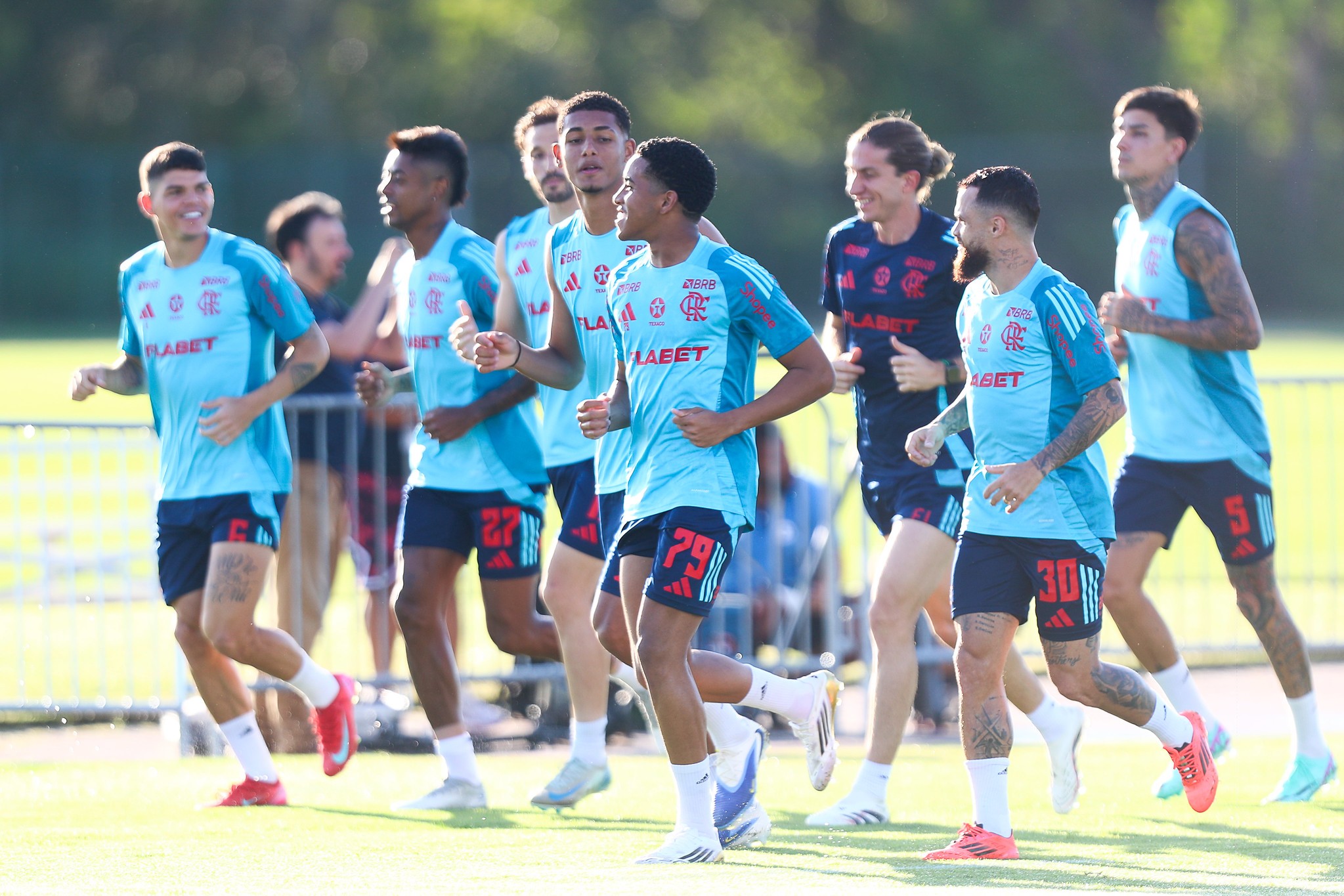 Flamengo e Bayern dividem CT com cara de parque de diversão antes das oitavas de final da Copa de Clubes