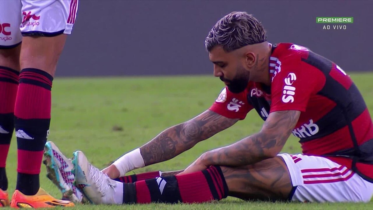 Jogadores do Flamengo trocam socos e ídolo do time saiu machucado