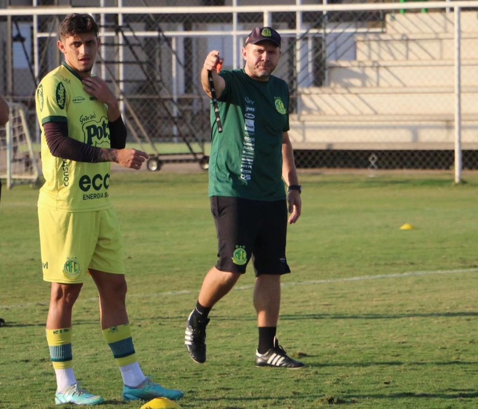 Técnico do Mirassol define empate como frustrante e cobra: Temos