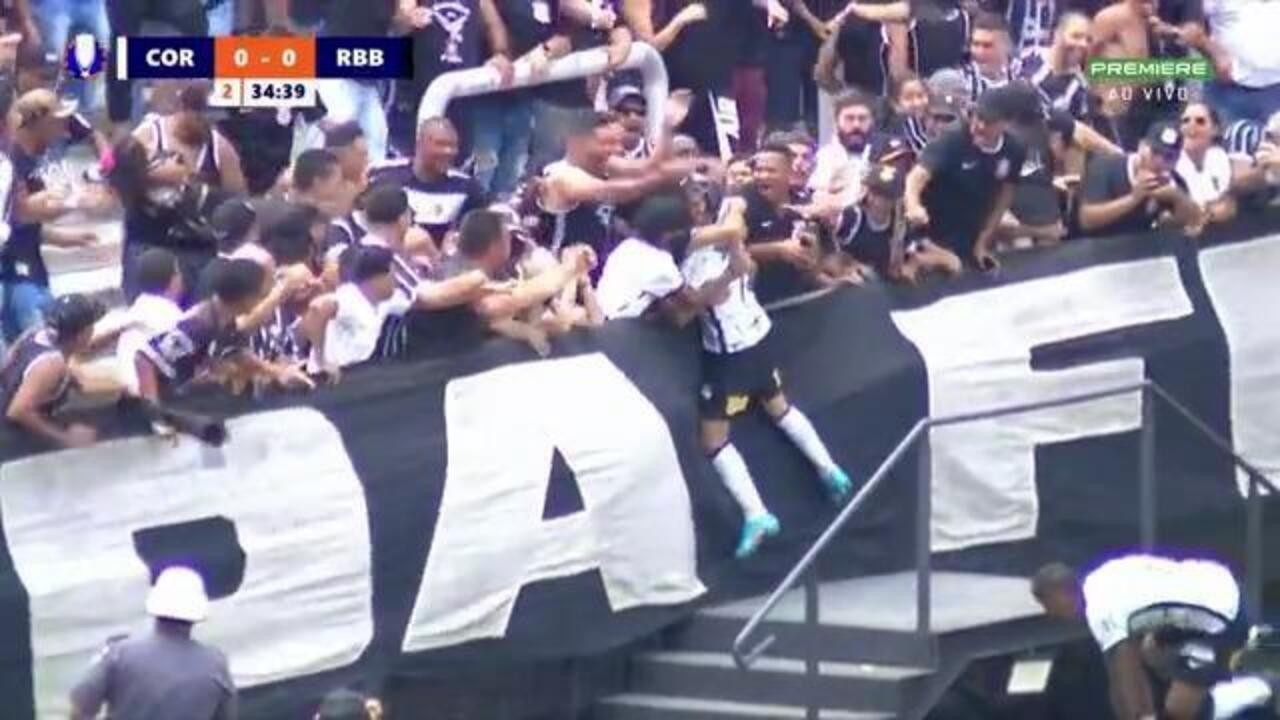 Corinthians tem maior público da temporada e supera 100 mil pagantes em ...