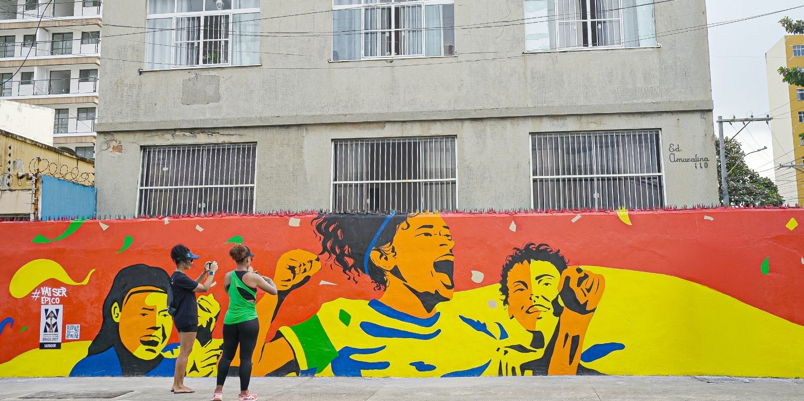 Em contagem regressiva para Copa do Mundo Feminina, Salvador ganha mural em Amaralina
