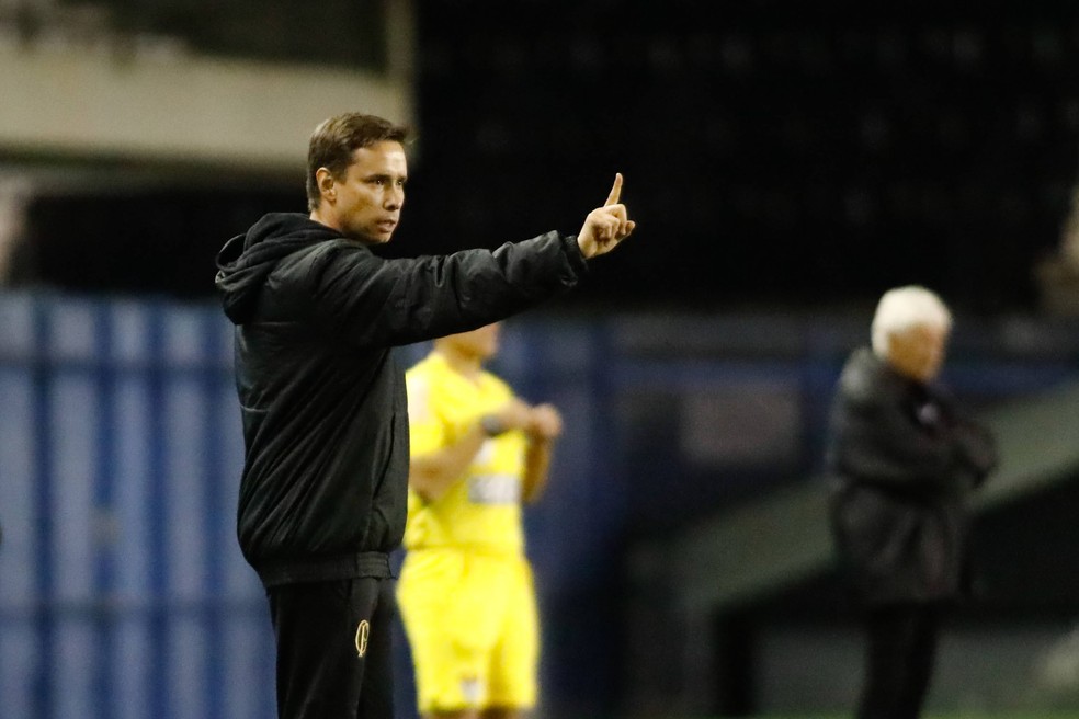 Rodrigo Iglesias, técnico interino do Corinthians feminino — Foto: Rodrigo Gazzanel/Agência Corinthians