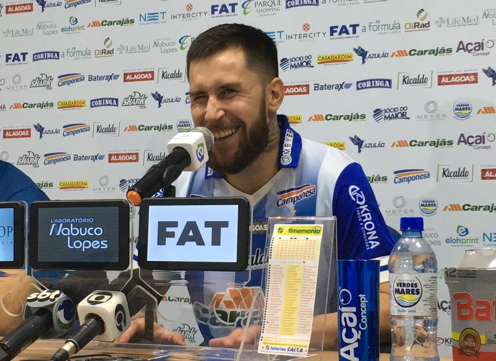 Jonathan Gómez defendeu o CSA na Série A, em 2019 — Foto: João Alvim/GloboEsporte.com