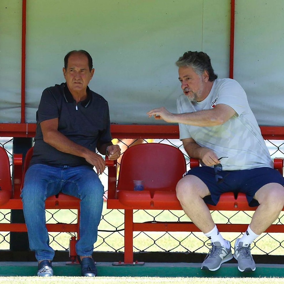 Muricy Ramalho e Julio Casares em treino do São Paulo — Foto: Reprodução / Instagram