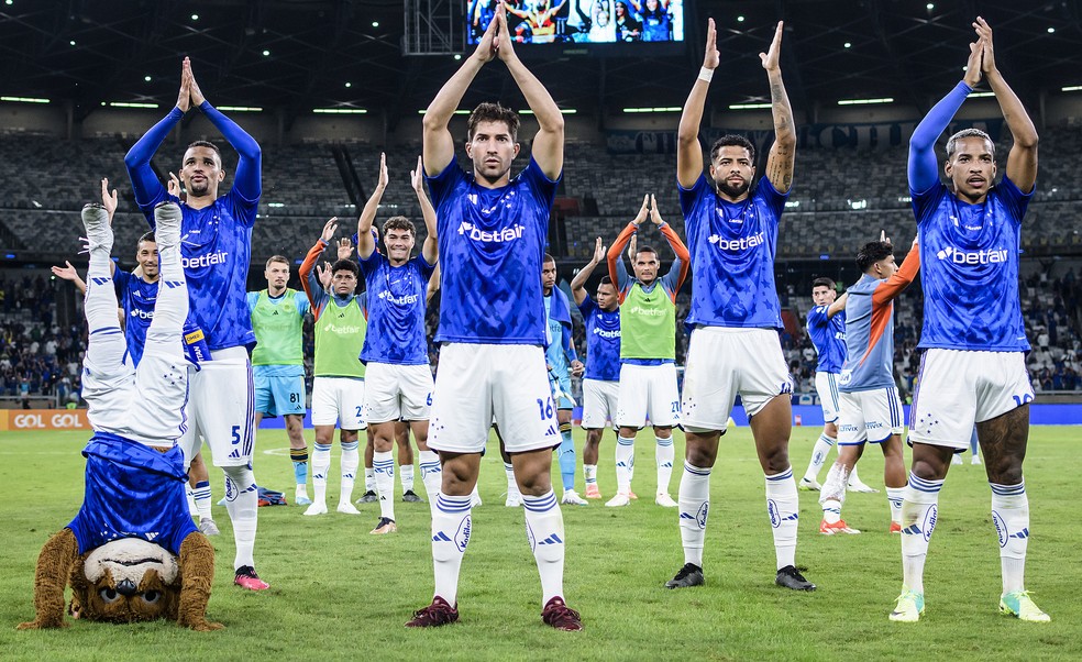 Lucas Silva, João Marcelo e Matheus Pereira atingiram sete jogos pelo Cruzeiro na Série A