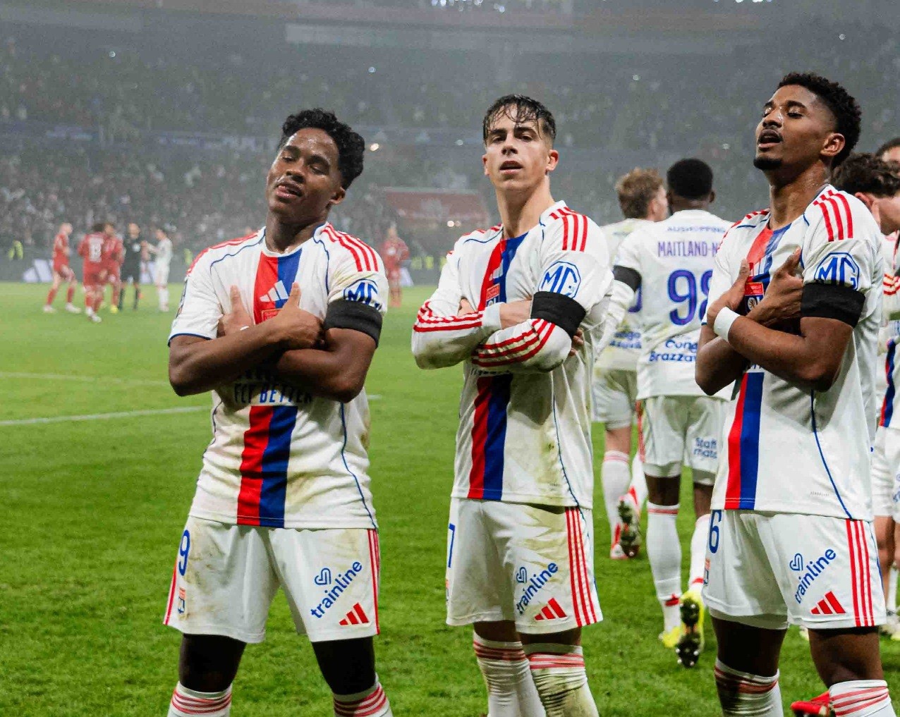 Em dois jogos no Lyon, Endrick tem mais minutos em campo do que em três ...