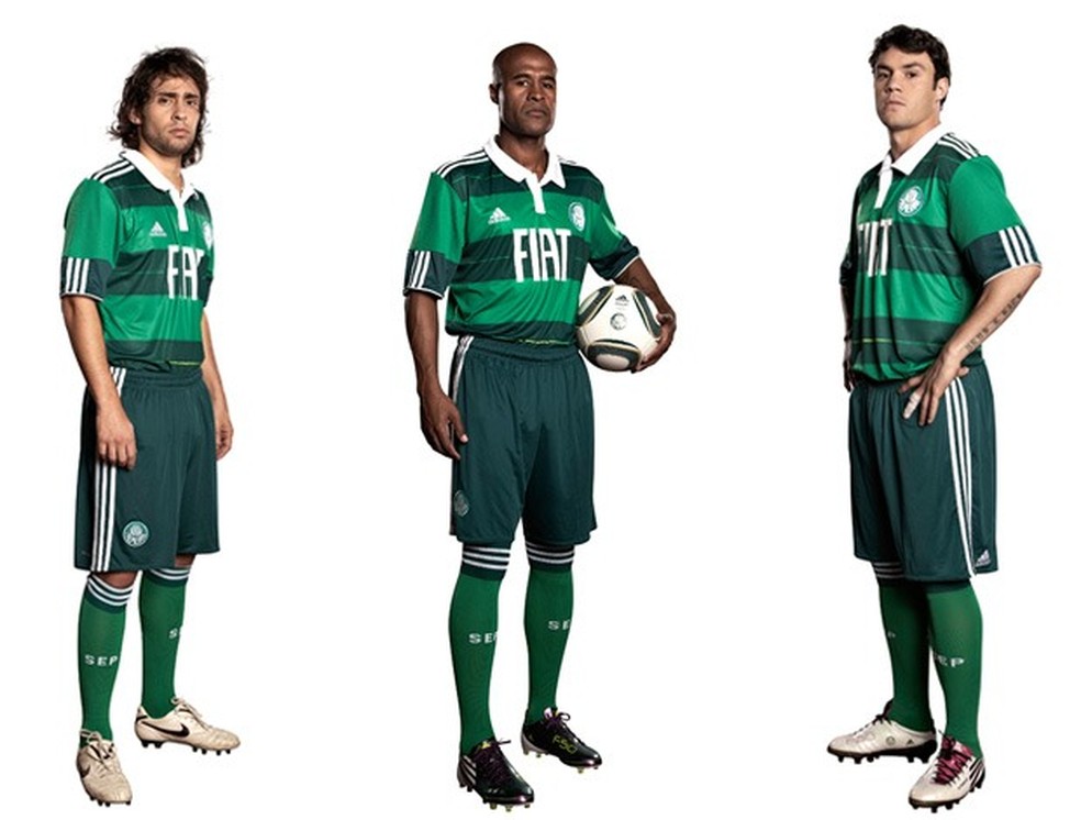 Terceira camisa do Palmeiras em 2010 — Foto: Divulgação/Palmeiras