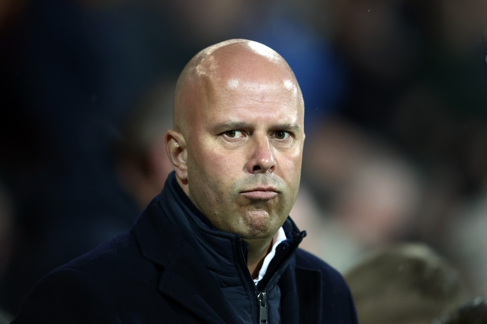 Arne Slot é técnico do Feyenoord e candidato a sucessor de Klopp — Foto: Getty Images