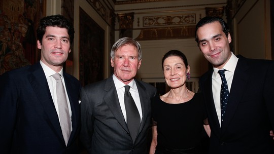 Família bilionária ou fundo dos EUA? Entenda quem vai dirigir o Santos se a SAF for vendida