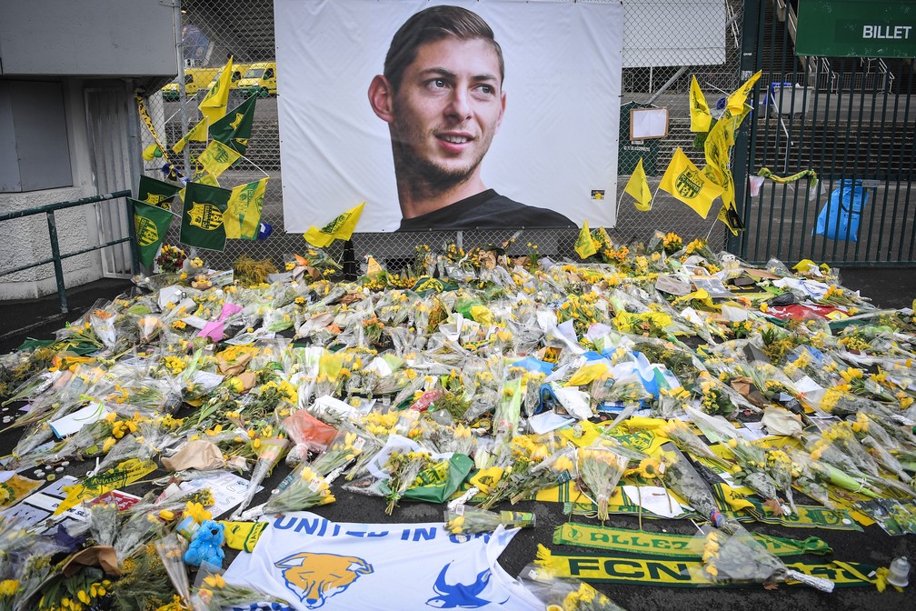 Nantes lança camisa em homenagem a Sala e destinará lucros aos