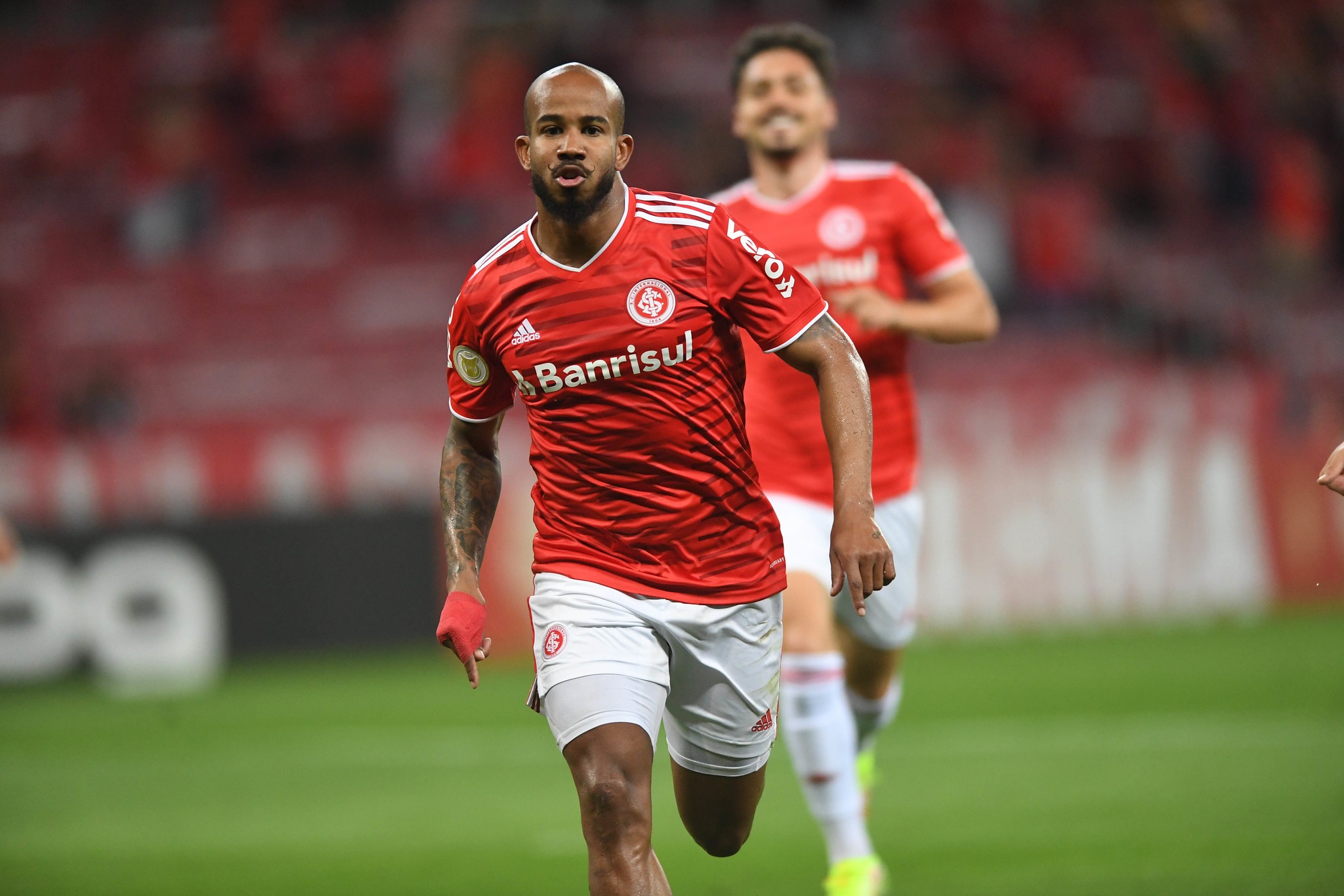 Inter é acionado na Justiça por dívida de R$ 1,49 milhão com Patrick, do Remo