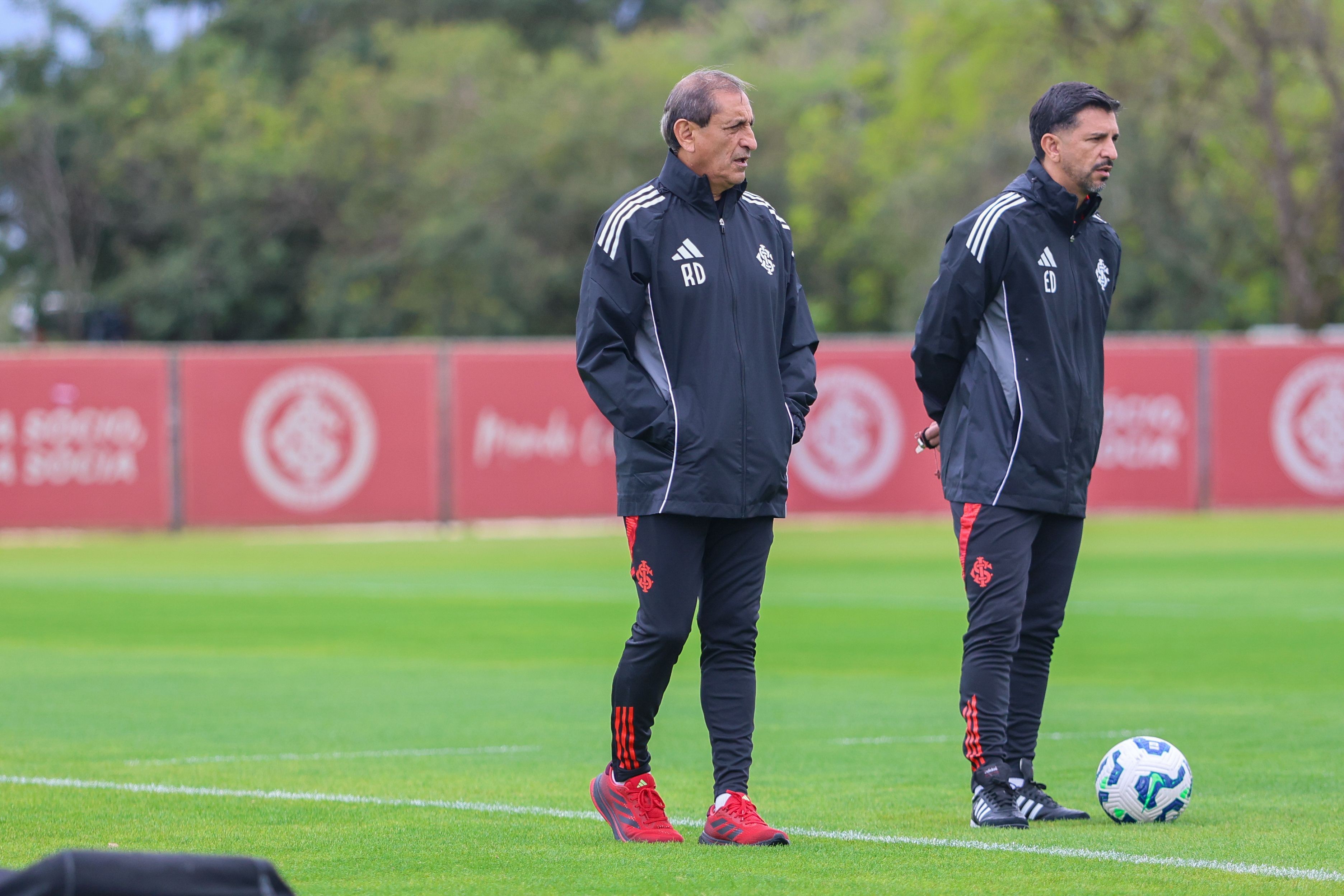 Inter terá três retornos contra o Corinthians; veja opções