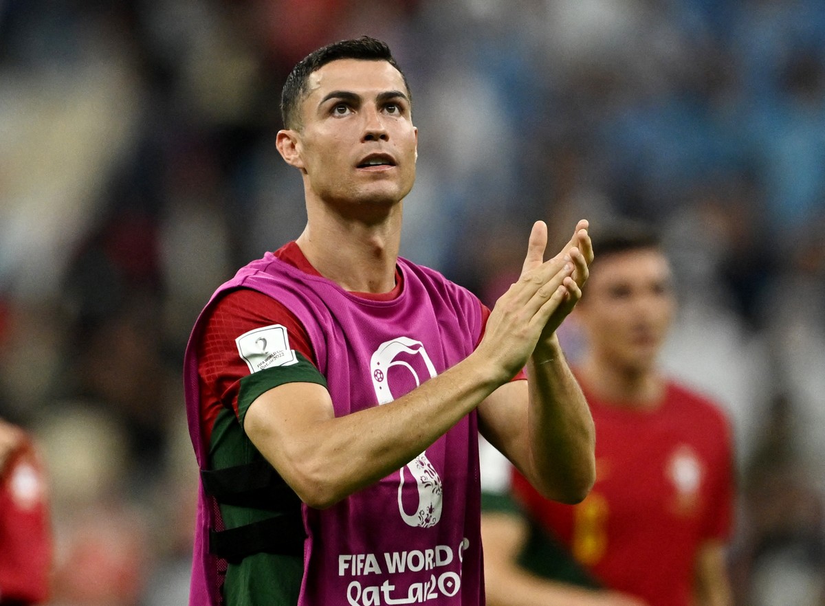 Cristiano Ronaldo reclama por não ser escolhido o melhor jogador de torneio  árabe