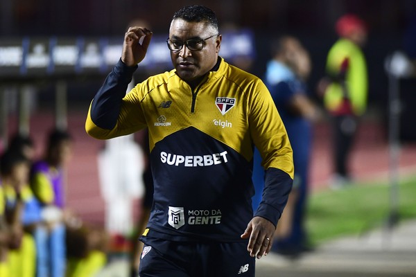 Como o meio-campo do São Paulo virou o maior problema de Roger Machado