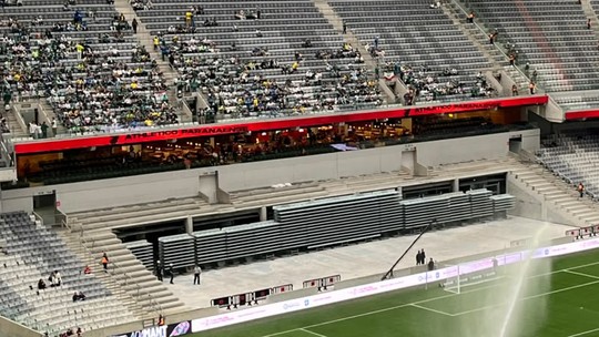 ▶️ Athletico faz primeiro teste de arquibancada retrátil na Arena da Baixada; assista
