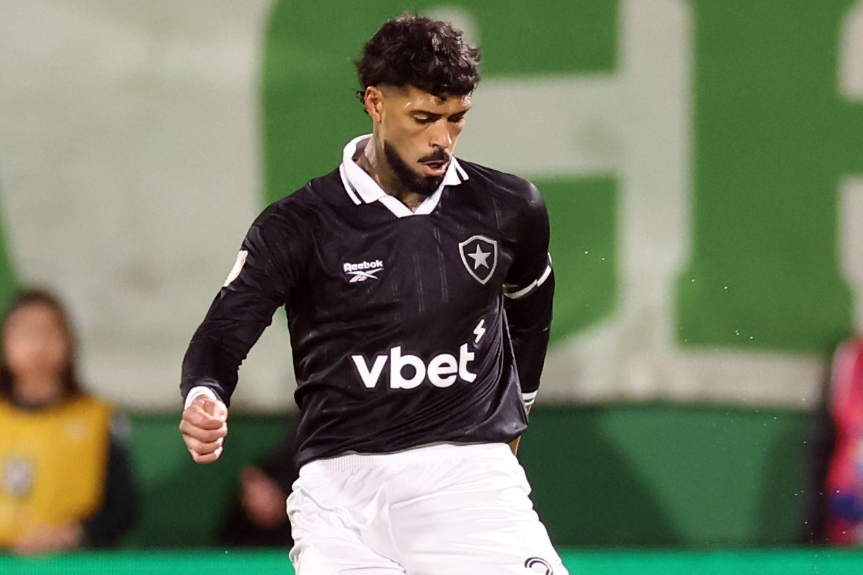 Escalação do Botafogo: Barboza é dúvida para o jogo que pode ser sua despedida do Nilton Santos