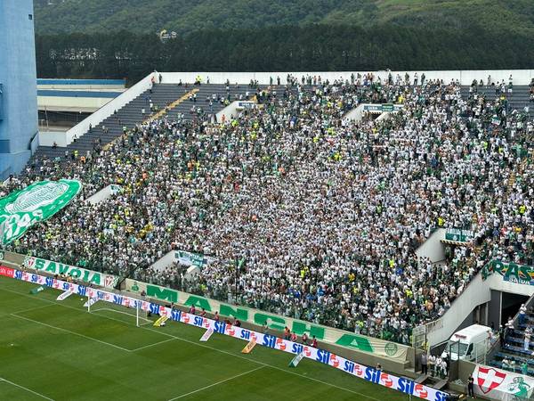 Palmeiras fans protest before classic match against Leila Pereira and the board;  Watch the videos |  Palm trees