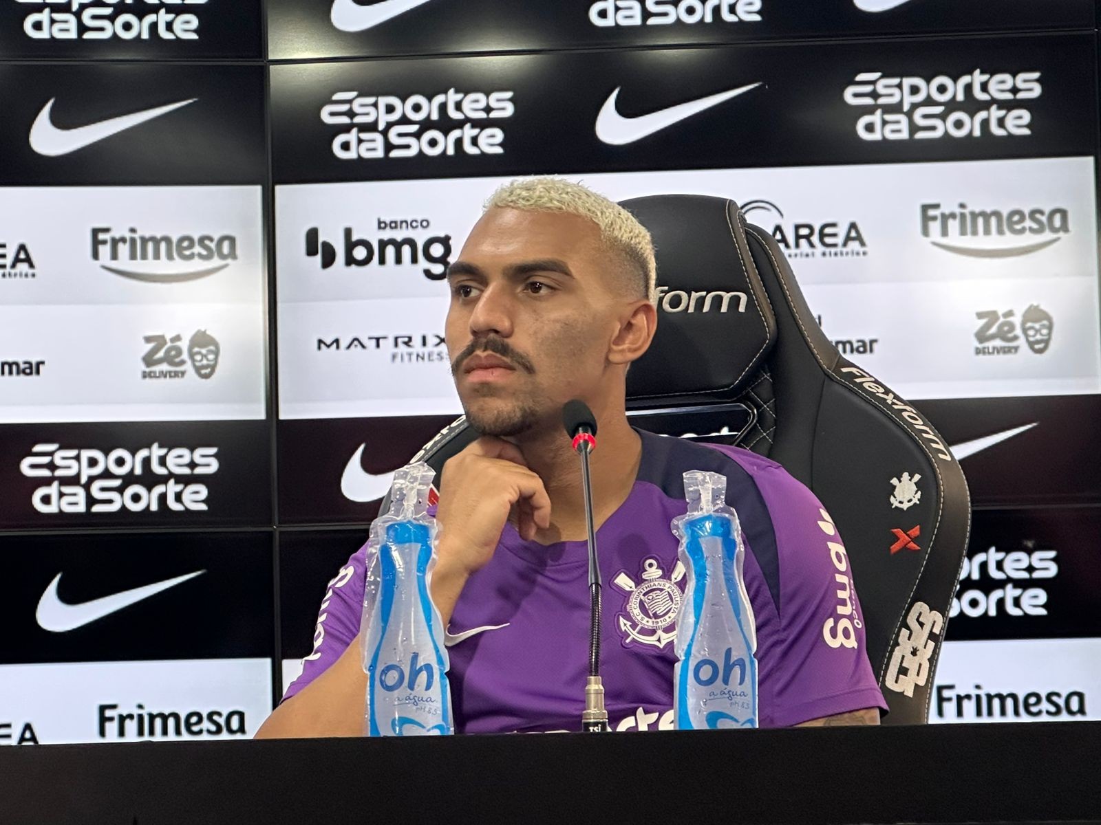 Matheuzinho sonha com a Seleção, mas destaca: 