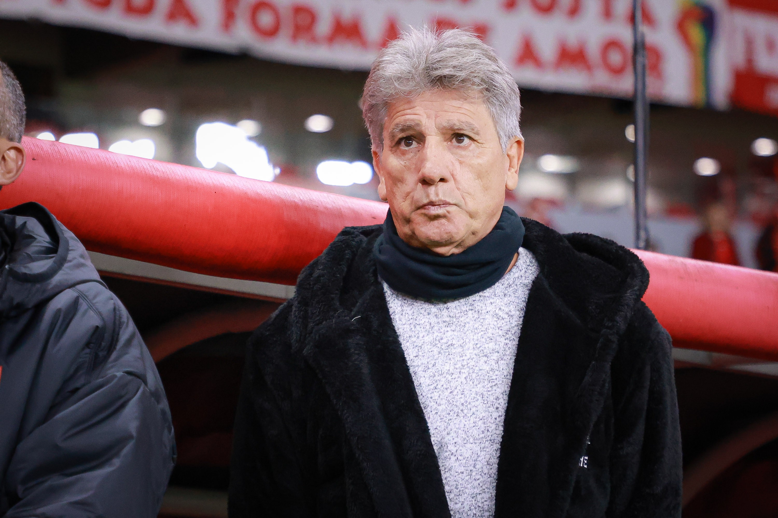 Renato detona atuação do Vasco contra Internacional: "Entregamos, falhamos e dormimos no ponto"