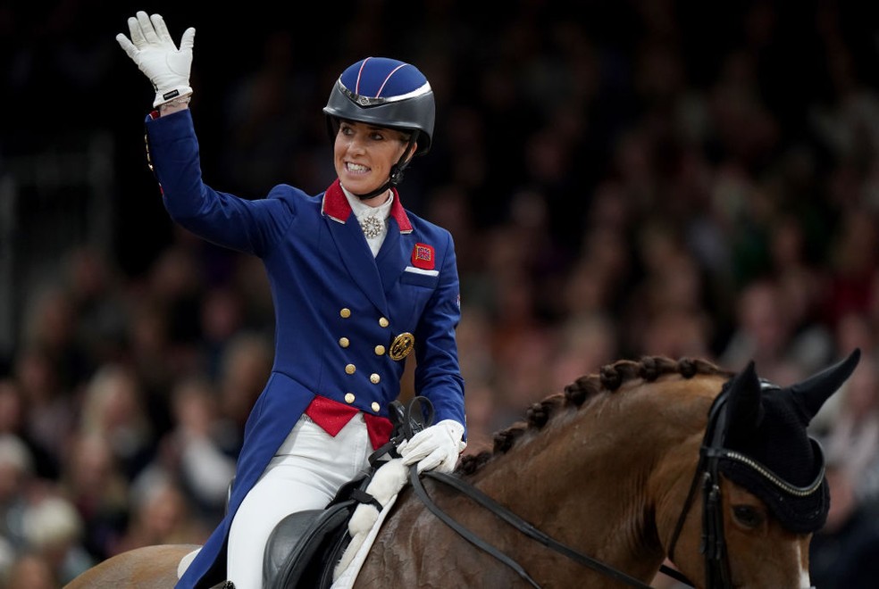 Charlotte Dujardin no Mundial de Hipismo da FEI, em 2023 — Foto: Bradley Collyer/PA Images via Getty Images
