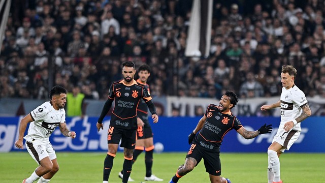 Platense x Corinthians