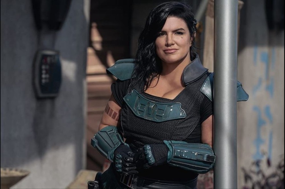 Gina Carano volta ao MMA para duelo histórico contra Ronda Rousey