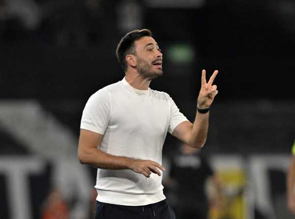 Davide terá primeira Data Fifa com elenco completo