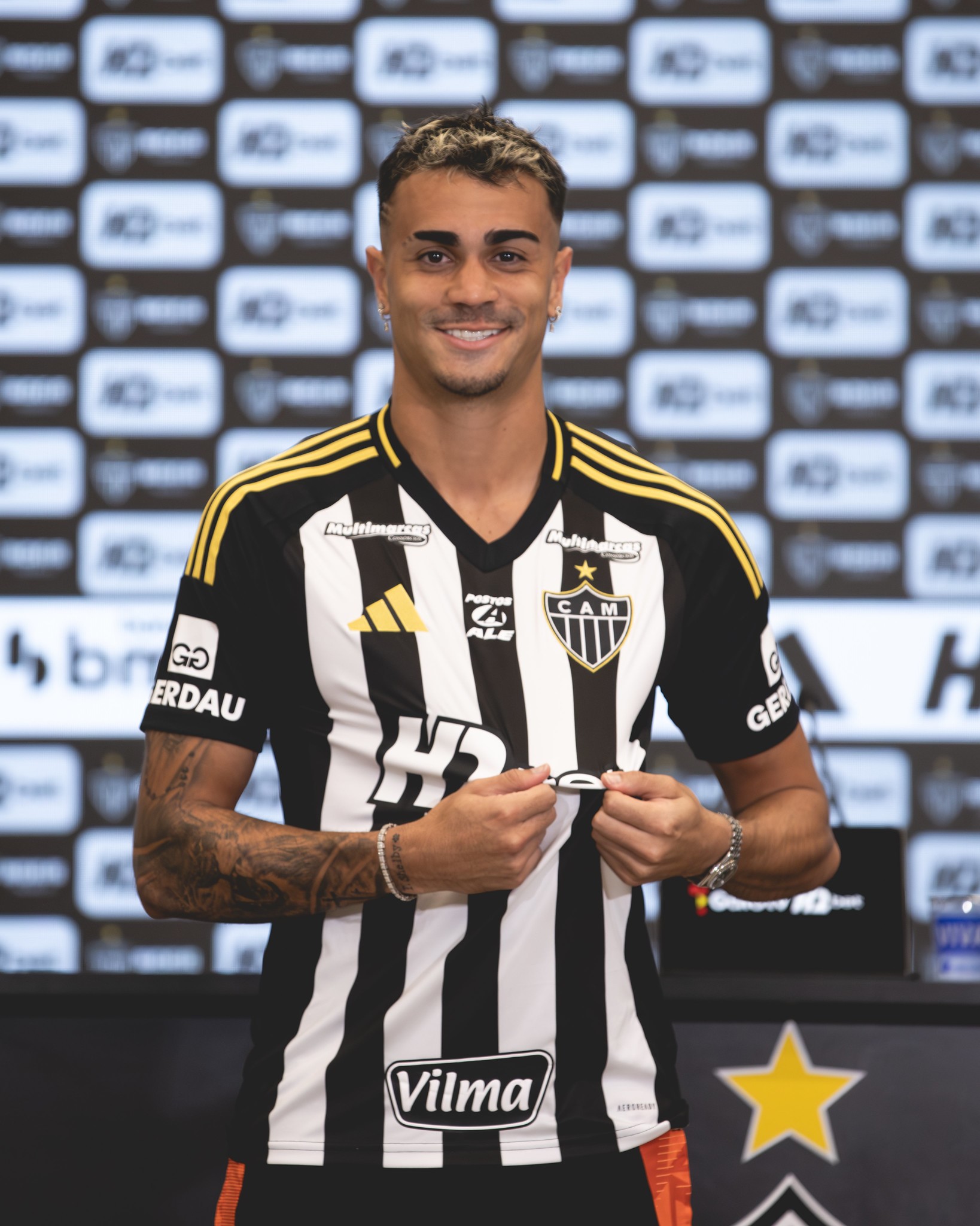 Reinier busca resgatar futebol de sucessor de Paquetá e Vini Jr