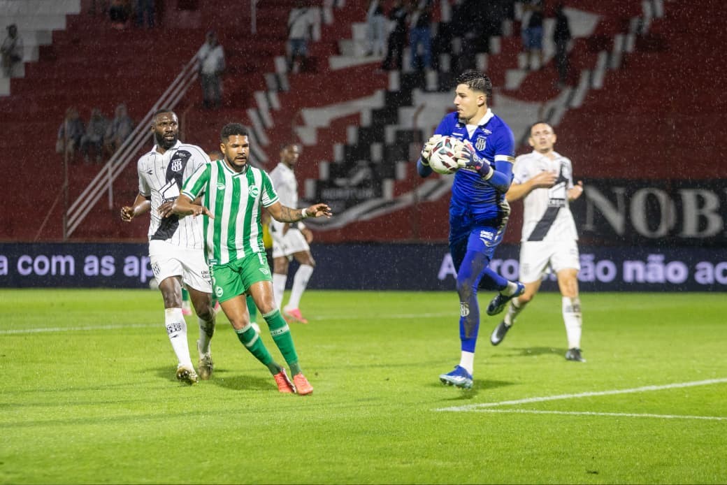 Atuações da Ponte: Vinicius evita goleada do Juventude em Indaiatuba; dê suas notas