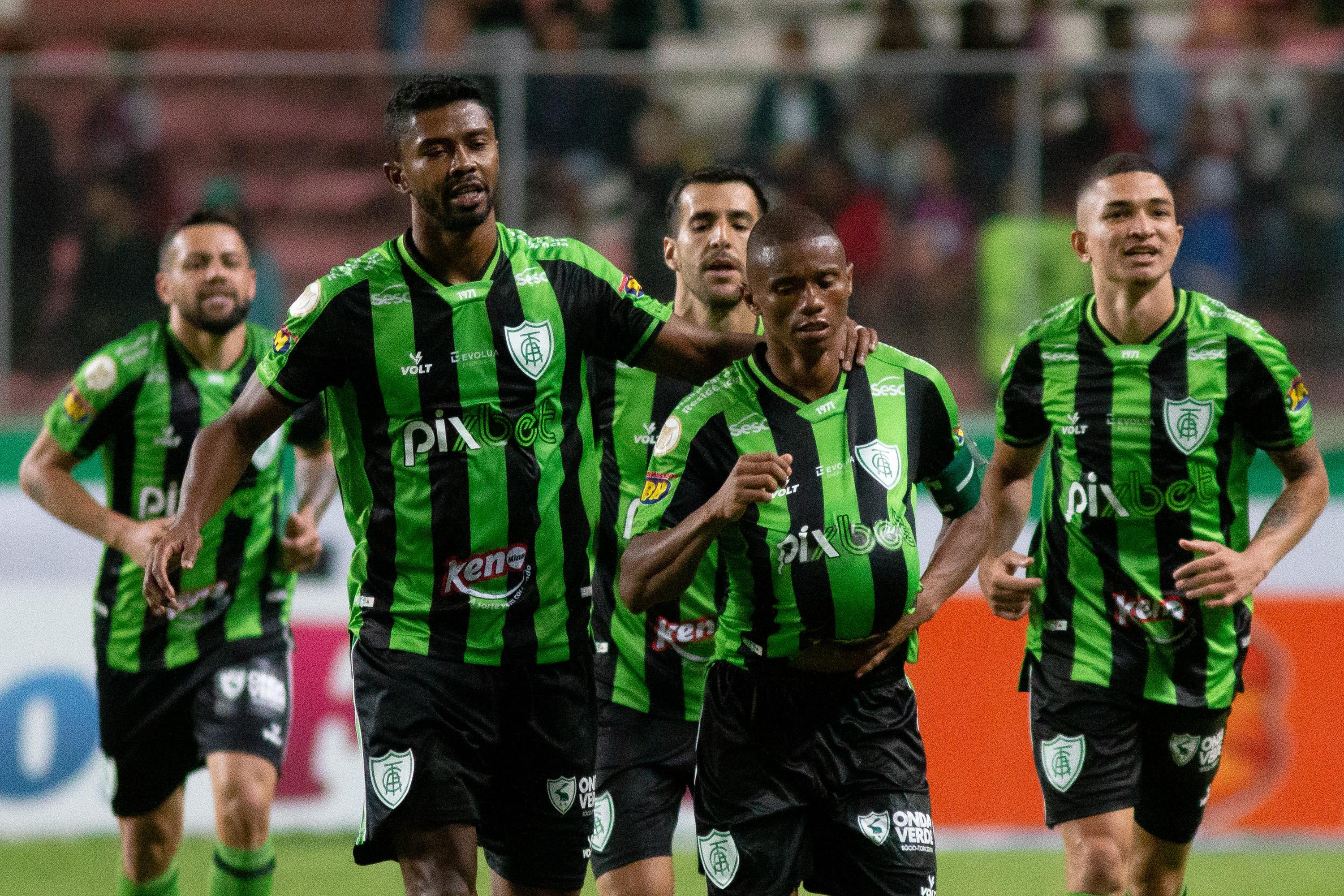 América-MG supera sequência de 2021 e alcança maior série invicta do ...