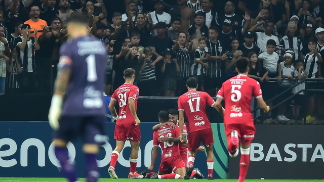 Corinthians x Huracán