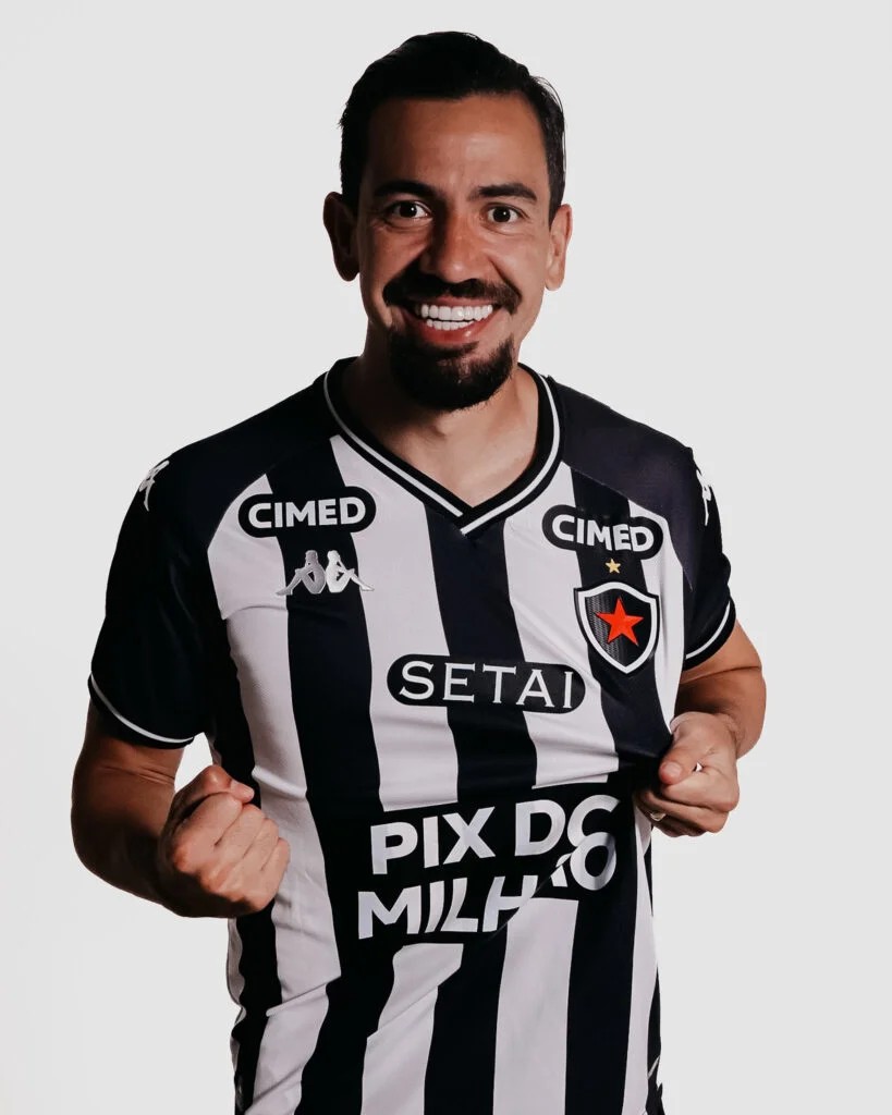 Botafogo-PB aposta na experiência: Saimon chega para reforçar a zaga