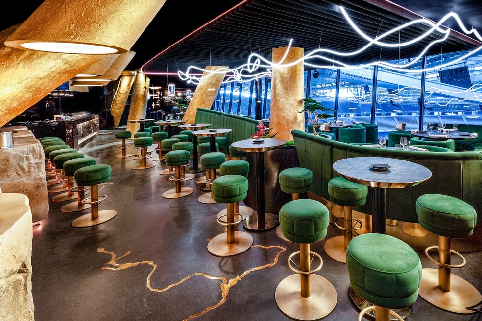 Espaço se transforma em um luxuoso restaurante de comida japonesa em dias sem jogo — Foto: Reprodução / Bernabéu