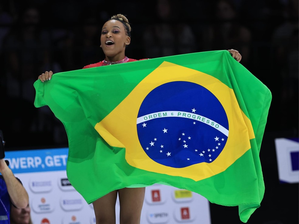 Rebeca Andrade no Mundial de ginástica — Foto: Ricardo Bufolin/CBG