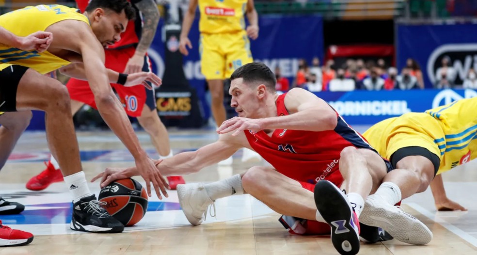 Euroliga de basquete suspende jogos com equipes russas