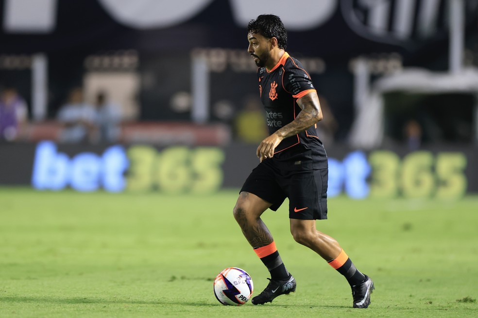 ASSALTO NA VILA BELMIRO! Polêmica: Bidu detona arbitragem após lance crucial no empate de Corinthians x Santos