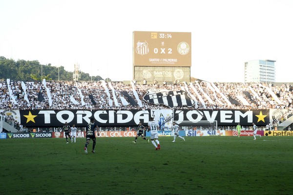 Mano lamenta resultado diante do Santos e admite segundo tempo