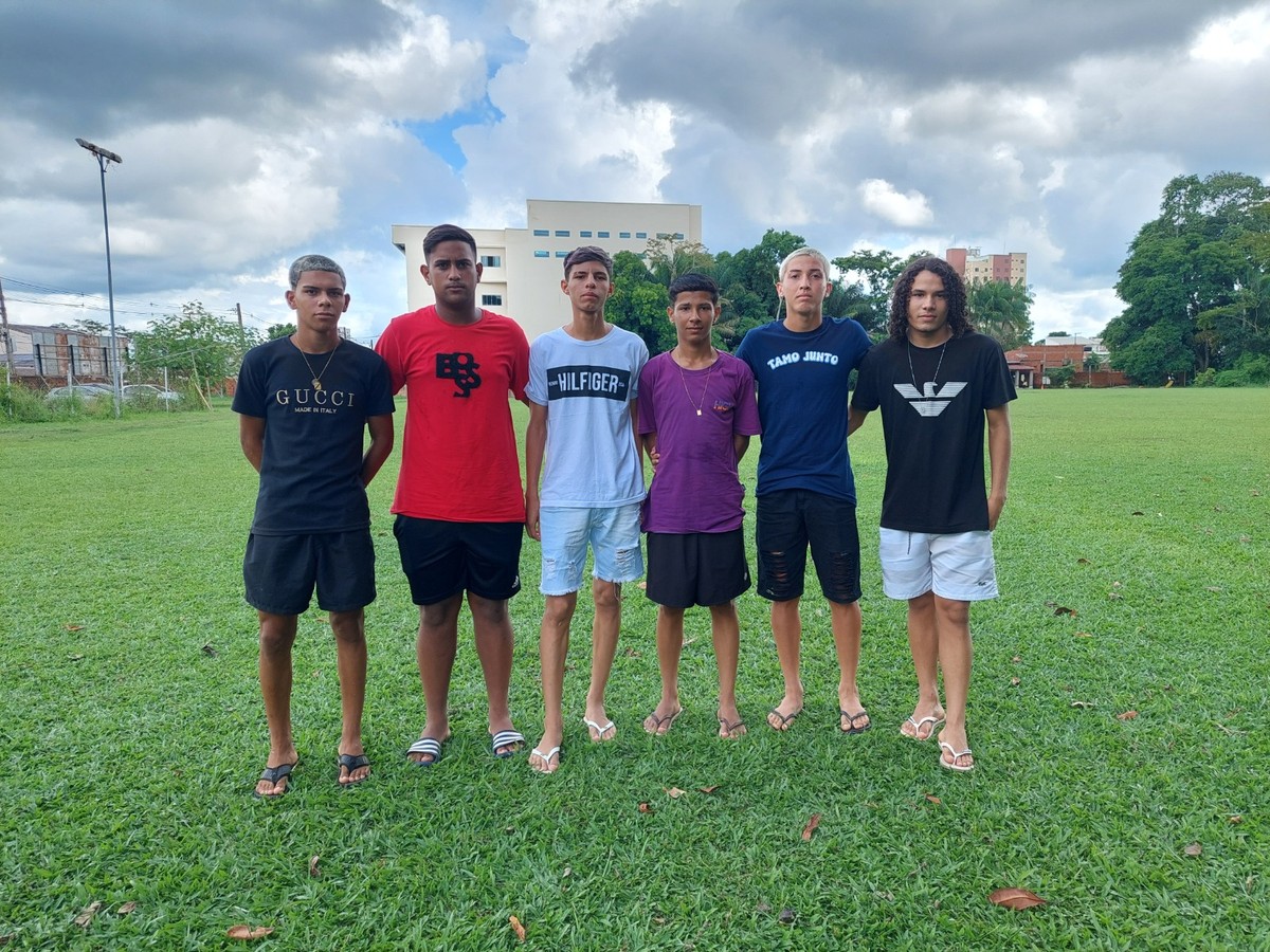 São Francisco acerta empréstimo de cinco jogadores da base e sobe