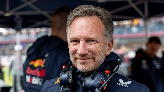 Horner pode receber mais de R$ 374 milhões após demissão da RBR; entenda - Gestor, demitido recentemente da equipe austríaca, ainda teria mais cinco anos de contrato com o time hexacampeão da F1, segundo jornal inglês
