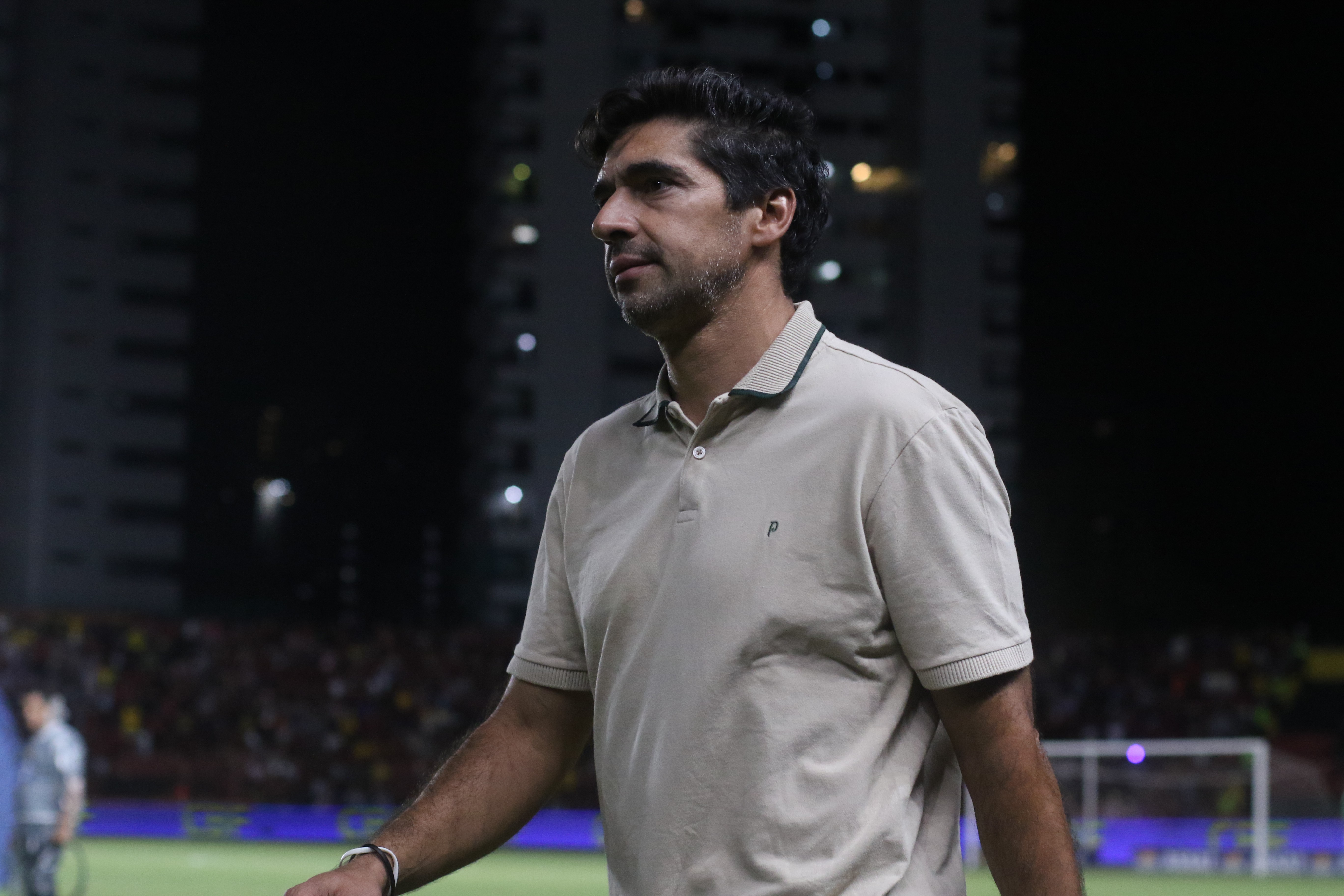 Abel enaltece união do grupo do Palmeiras e fala sobre escalação mista